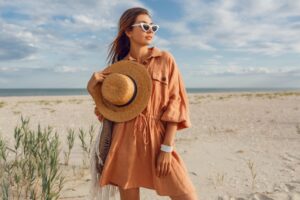 Read more about the article How to Dress for a Beach Party: Summer Best Style Tips